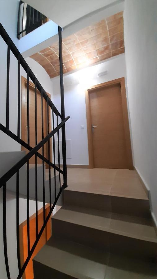 Apartaments L'Escala Centre Exteriör bild