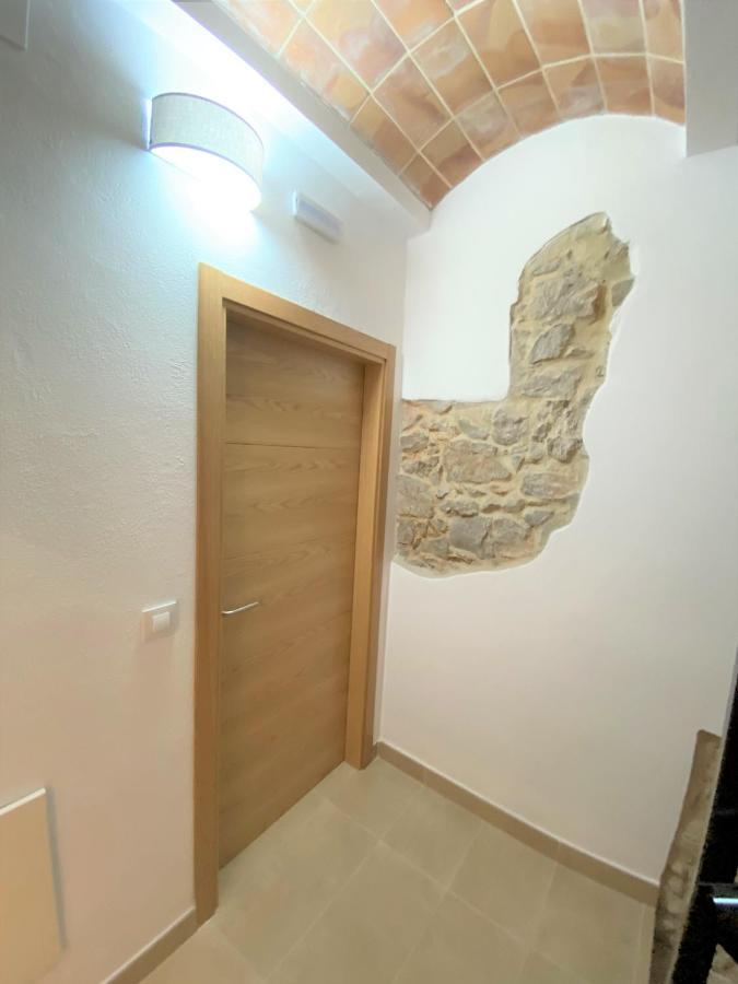 Apartaments L'Escala Centre Exteriör bild